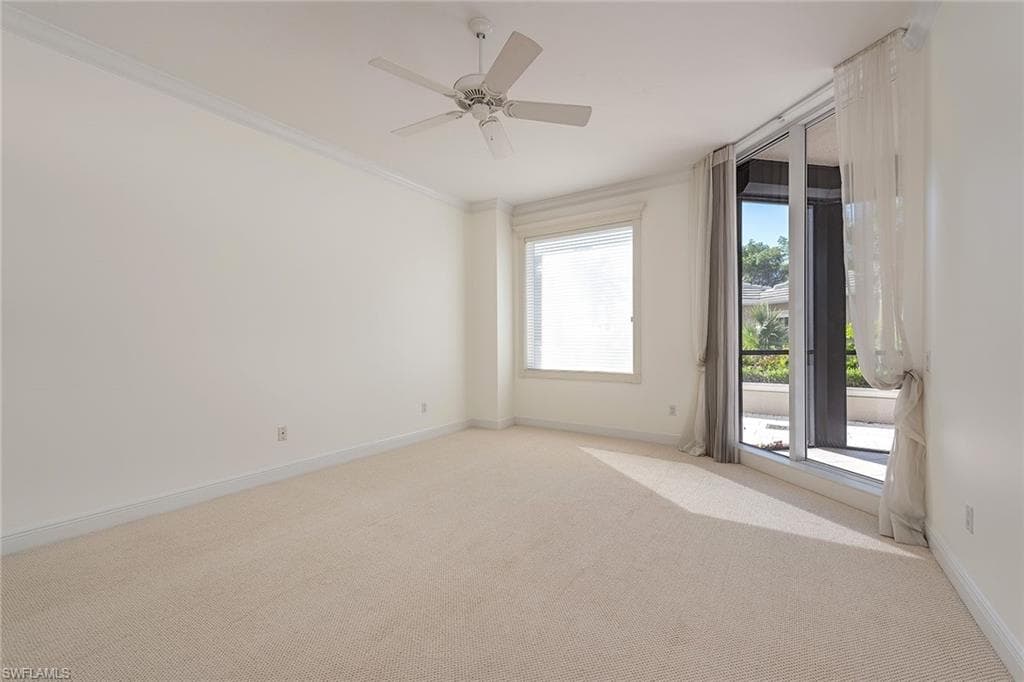 8960 Bay Colony Dr 104, Naples, FL 34108-10