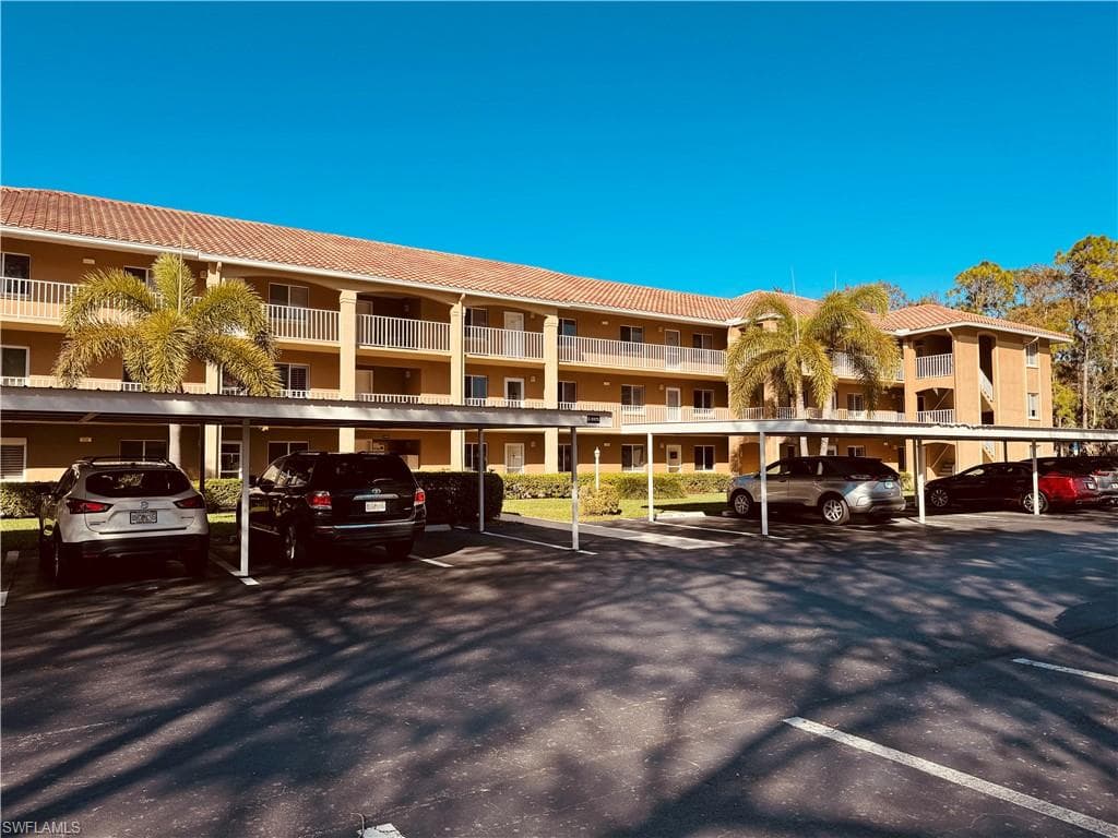 5975 Bloomfield Cir C107, Naples, FL 34112-2
