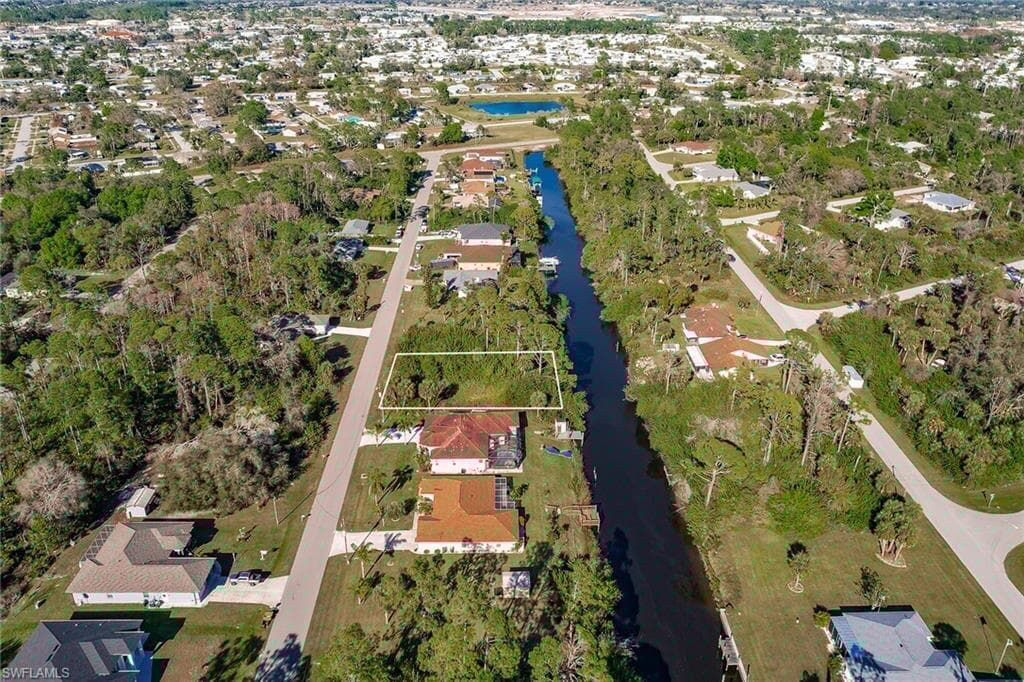 100 Cory St, Port Charlotte, FL 33953-10