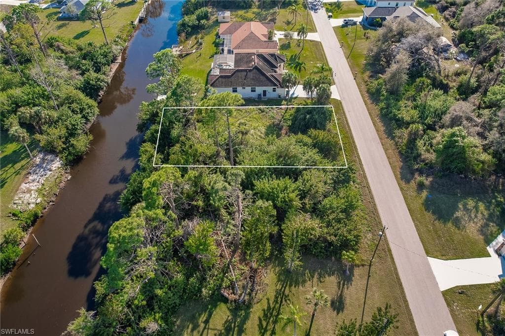 100 Cory St, Port Charlotte, FL 33953-13
