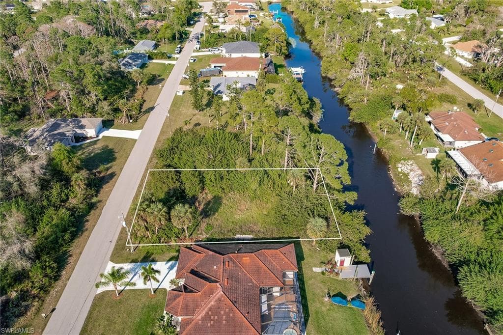 100 Cory St, Port Charlotte, FL 33953-15