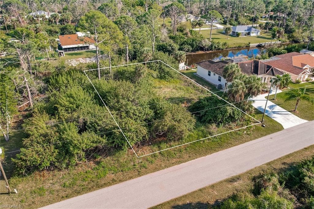 100 Cory St, Port Charlotte, FL 33953-17