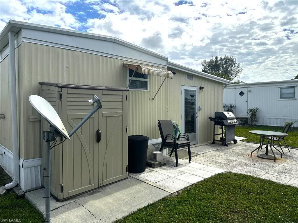 123 Carissa Ln 82, Naples, FL 34114-23