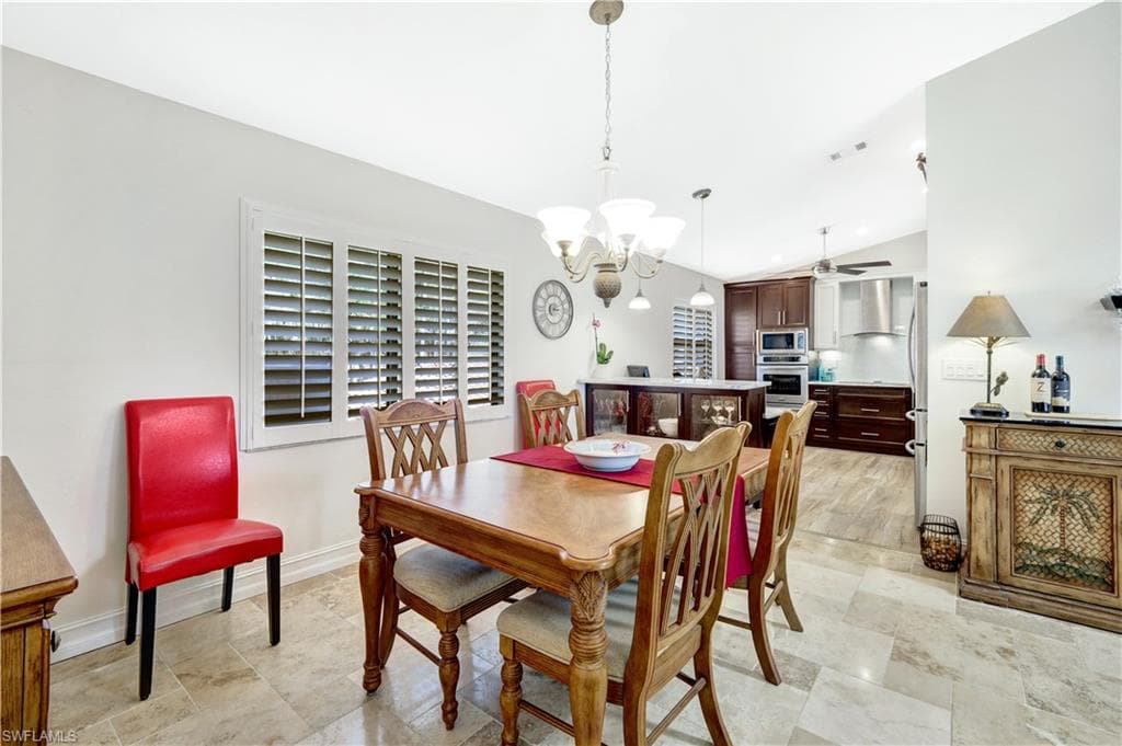 191 Albi Rd 4, Naples, FL 34112-10