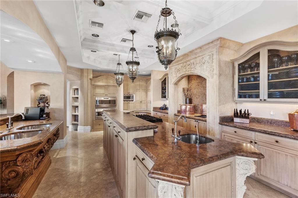 7310 Tilden Ln, Naples, FL 34108-22