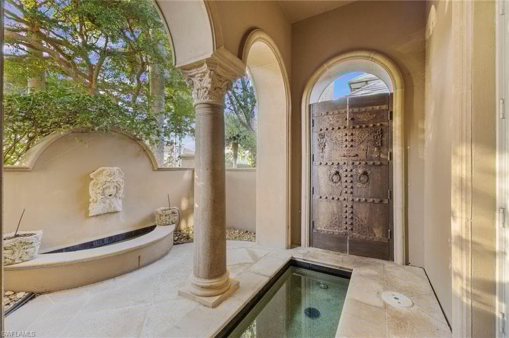7310 Tilden Ln, Naples, FL 34108-35