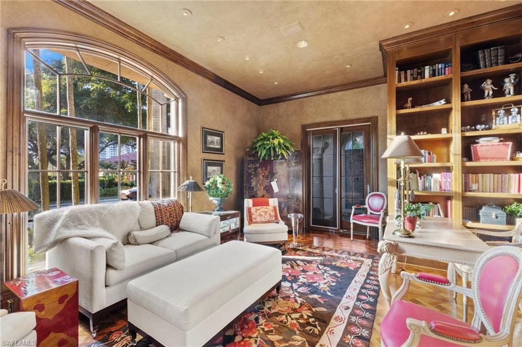 7310 Tilden Ln, Naples, FL 34108-37