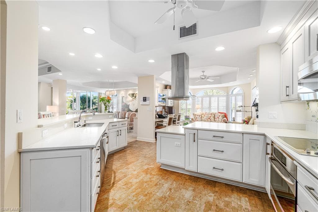 591 Audubon Blvd B-201, Naples, FL 34110-11