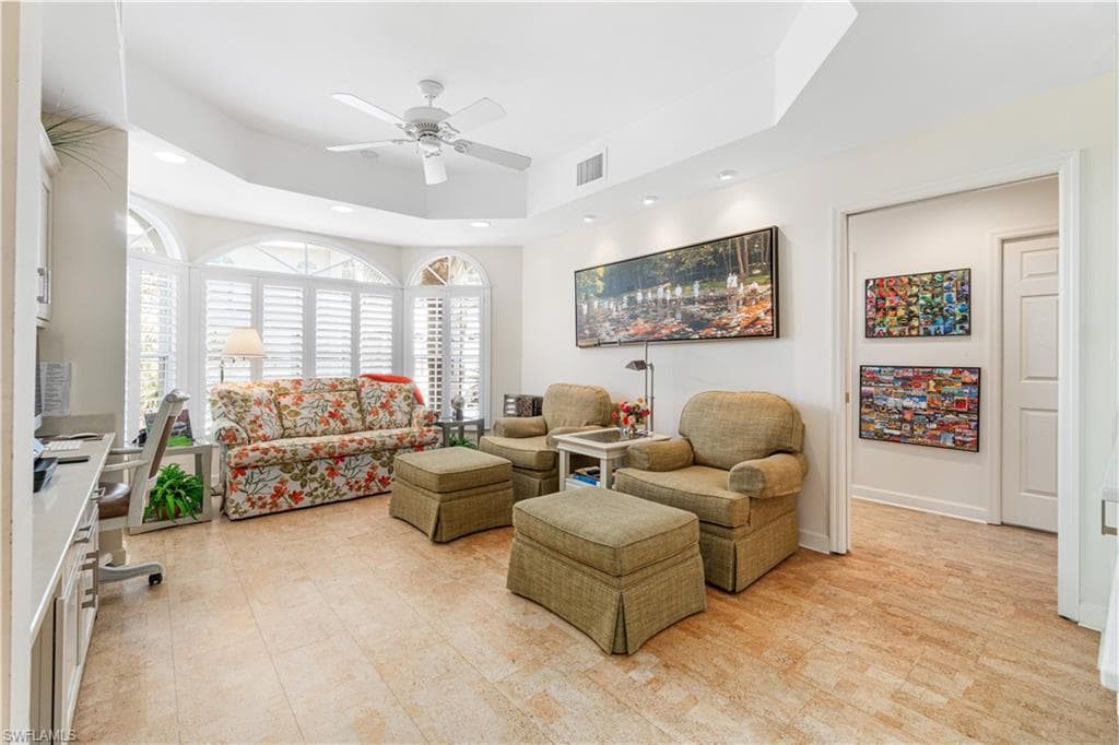 591 Audubon Blvd B-201, Naples, FL 34110-16