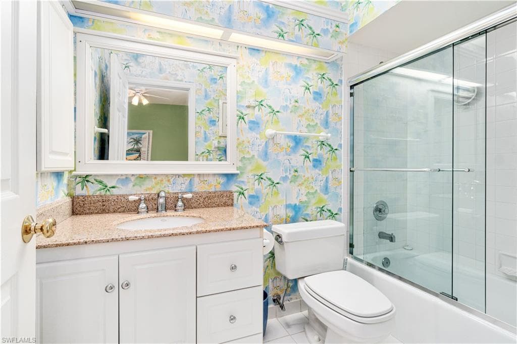 591 Audubon Blvd B-201, Naples, FL 34110-28