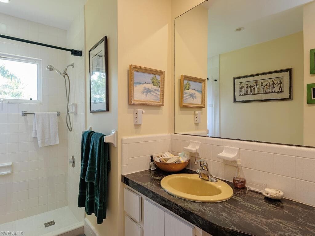 461 Carica Rd, Naples, FL 34108-12