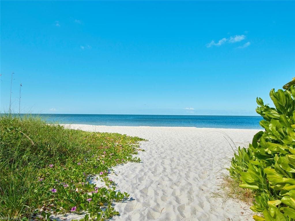 1125 Central Ave 267, Naples, FL 34102-29