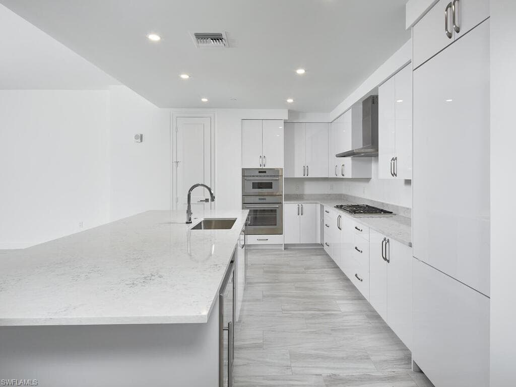 1125 Central Ave 267, Naples, FL 34102-7