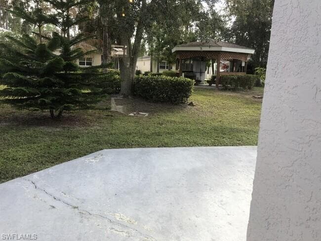 10710 San Tropez Cir, Estero, FL 33928-4