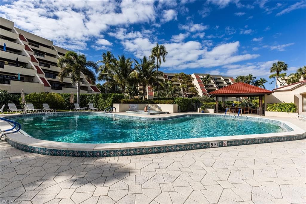 6350 Pelican Bay Blvd B-105, Naples, FL 34108-27