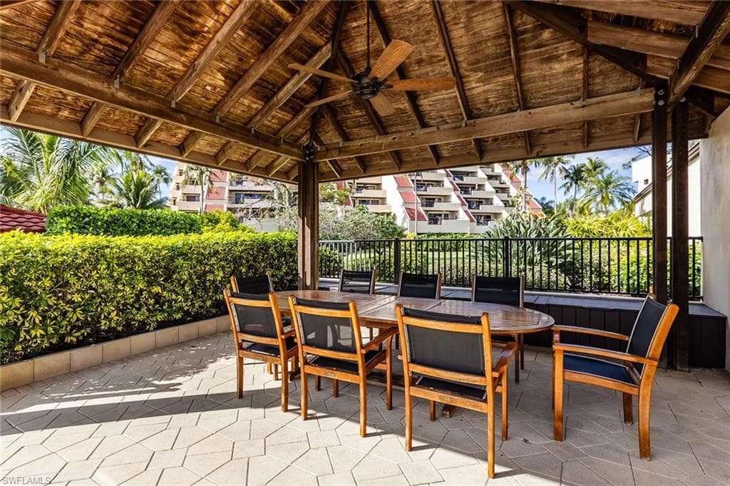 6350 Pelican Bay Blvd B-105, Naples, FL 34108-28