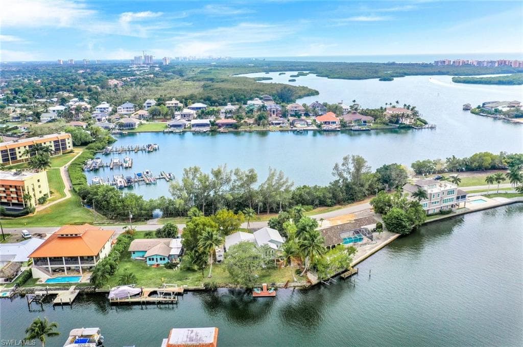 249 3rd St, Bonita Springs, FL 34134-9