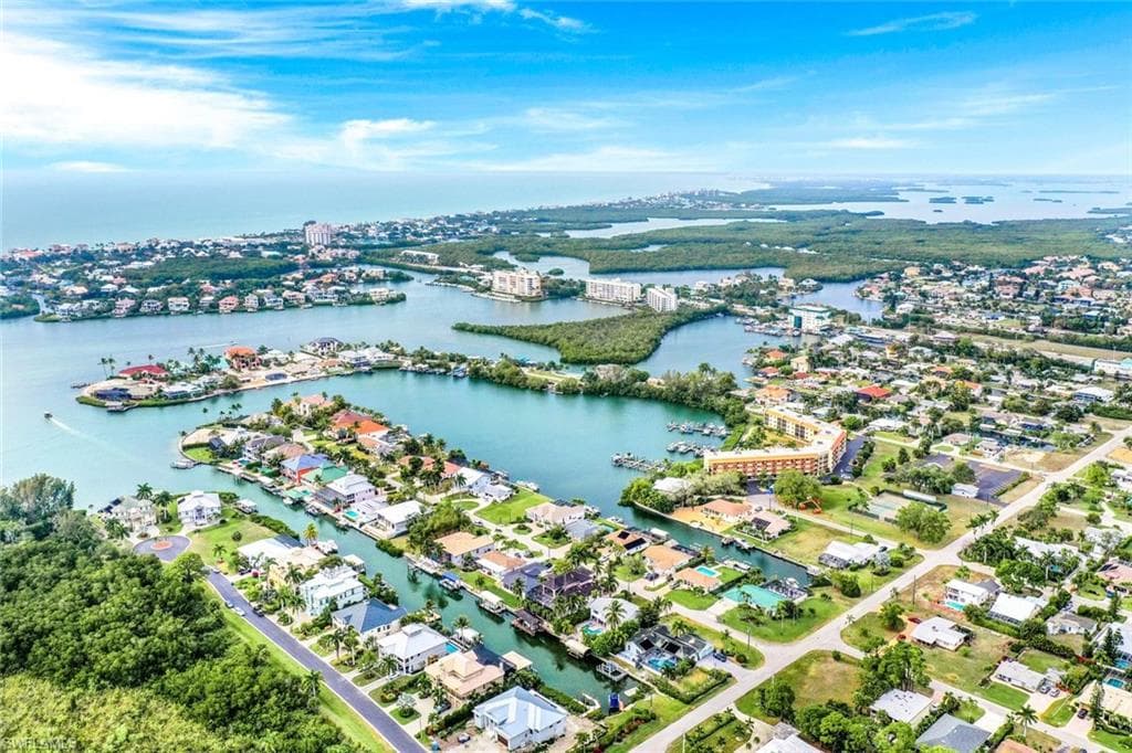 249 3rd St, Bonita Springs, FL 34134-3