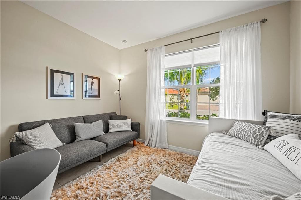 4172 Bloomfield St, Fort Myers, FL 33916-27