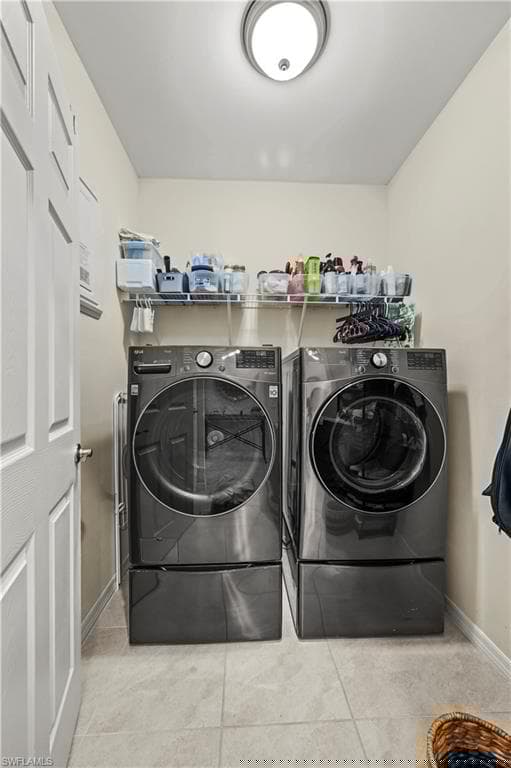 4172 Bloomfield St, Fort Myers, FL 33916-28
