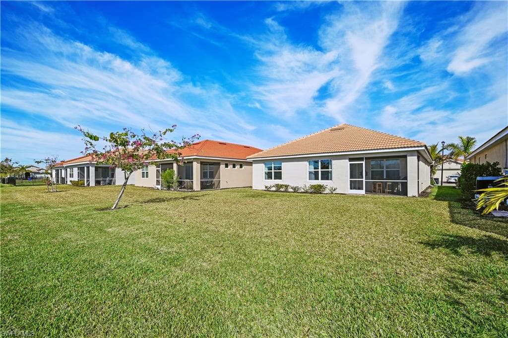 4172 Bloomfield St, Fort Myers, FL 33916-38
