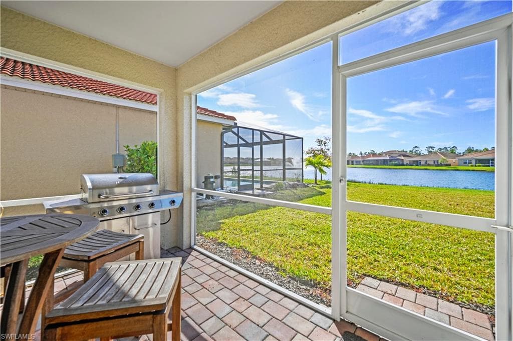 4172 Bloomfield St, Fort Myers, FL 33916-4