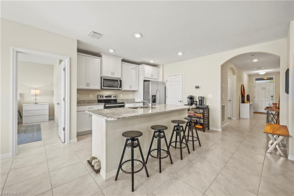 4172 Bloomfield St, Fort Myers, FL 33916-6