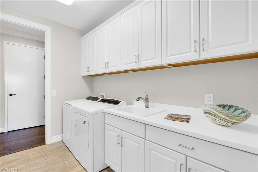 4770 Via Del Corso Ln 201, Bonita Springs, FL 34134-26