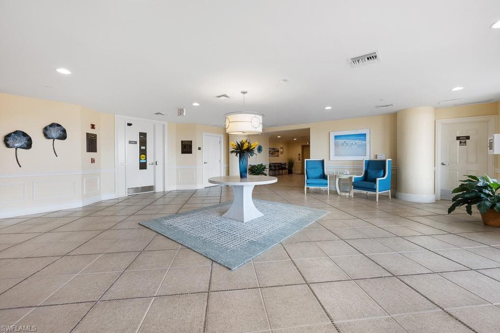12701 Mastique Beach Blvd 401, Fort Myers, FL 33908-4