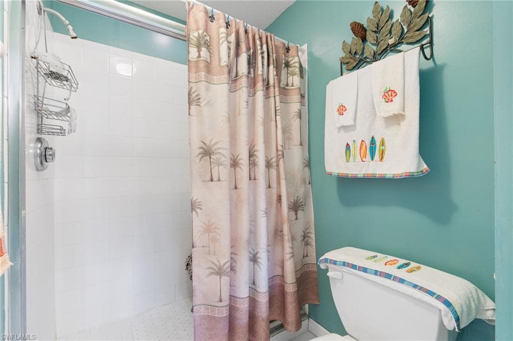 9061 Michael Cir 5-506, Naples, FL 34113-18