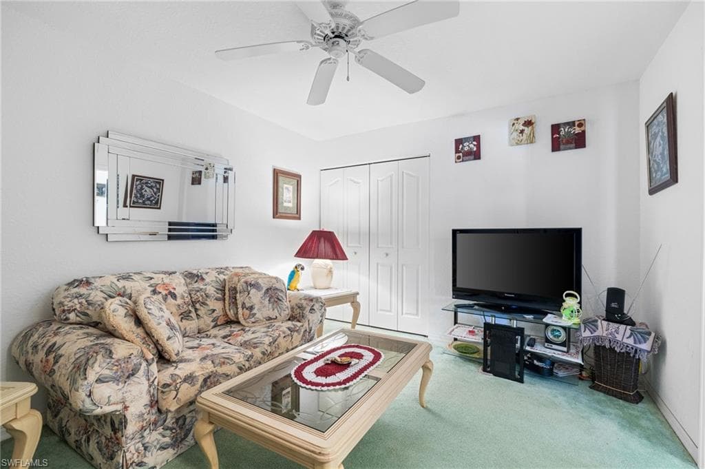 9061 Michael Cir 5-506, Naples, FL 34113-22