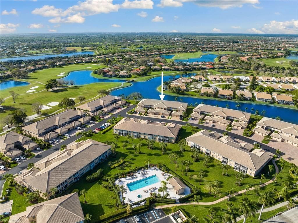 9061 Michael Cir 5-506, Naples, FL 34113-4