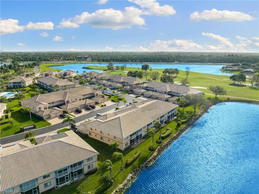 9061 Michael Cir 5-506, Naples, FL 34113-8