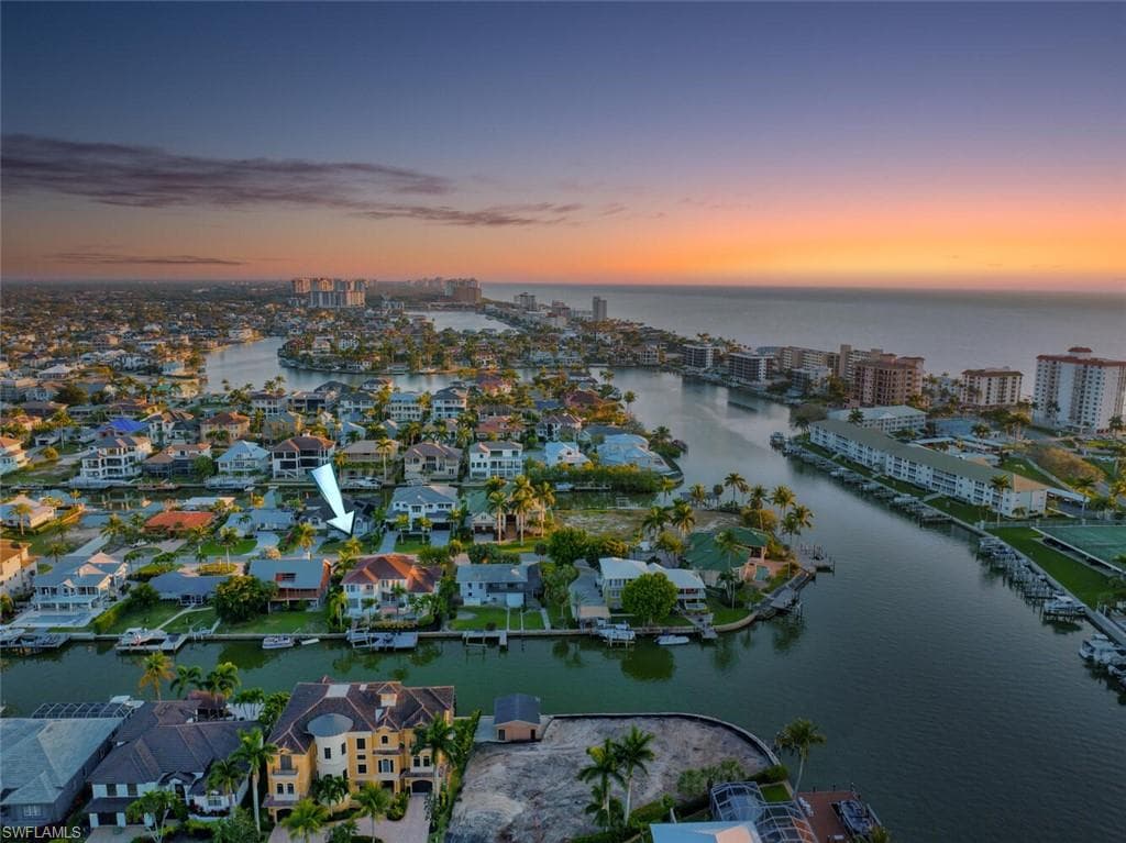 155 Heron Ave, Naples, FL 34108-26