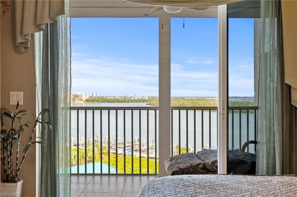 4141 Bay Beach Ln 461, Fort Myers Beach, FL 33931-18