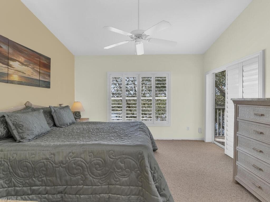 254 Newport Dr 412, Naples, FL 34114-16