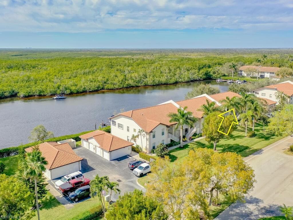 254 Newport Dr 412, Naples, FL 34114-26
