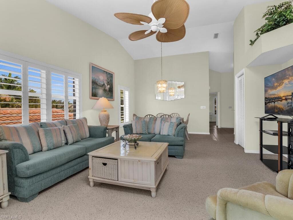 254 Newport Dr 412, Naples, FL 34114-6