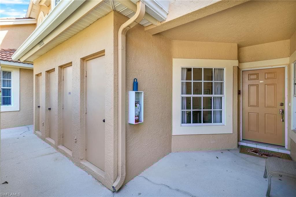 13000 Amberley Ct 103, Bonita Springs, FL 34135-23