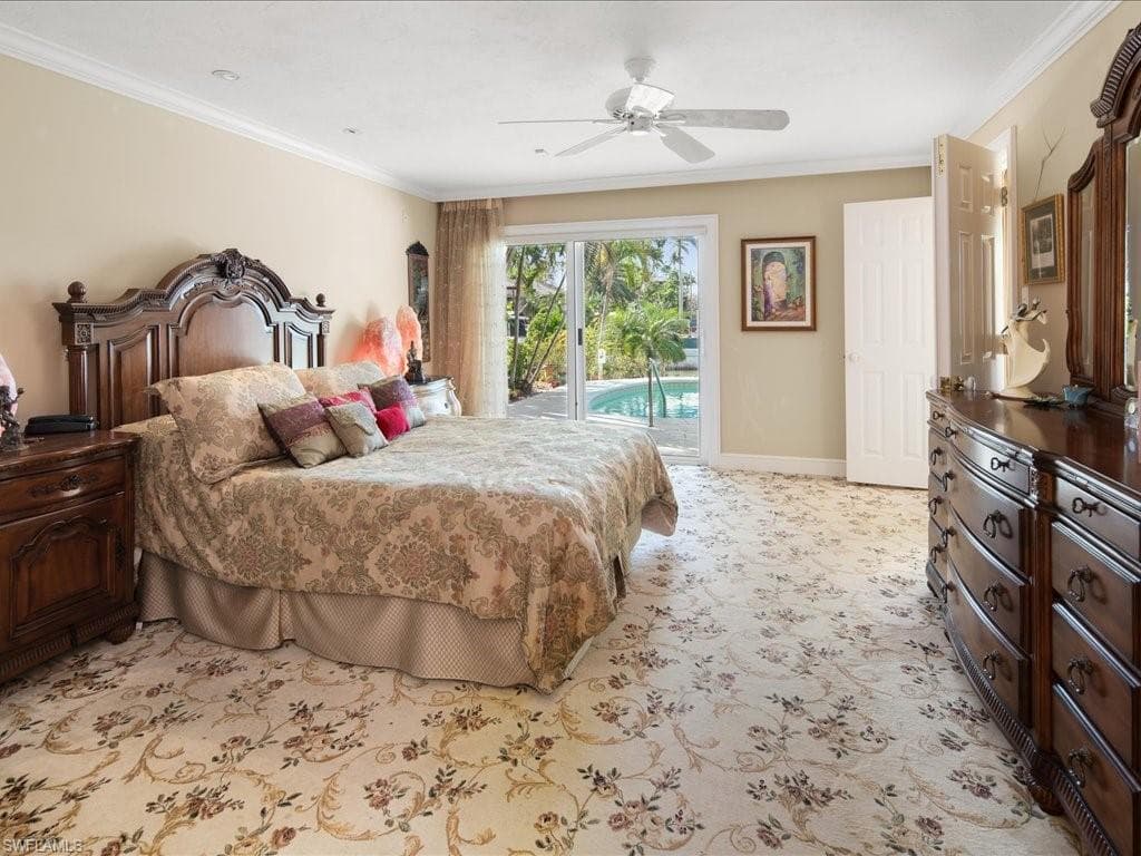 10 Sabre Ln, Naples, FL 34102-11