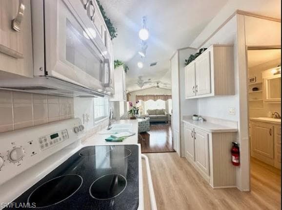 120 Cheetah Dr 120, Naples, FL 34114-17
