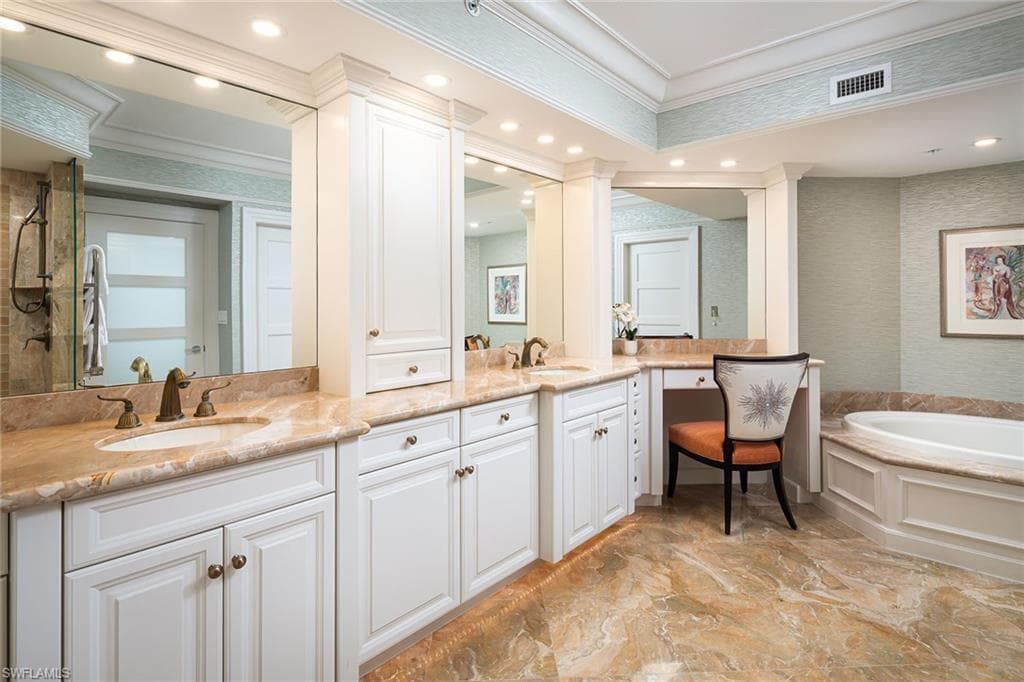 8171 Bay Colony Dr 1401, Naples, FL 34108-15