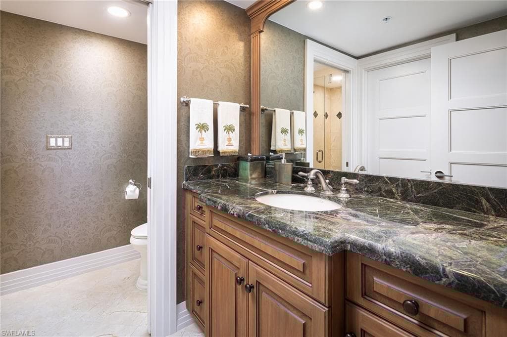 8171 Bay Colony Dr 1401, Naples, FL 34108-19