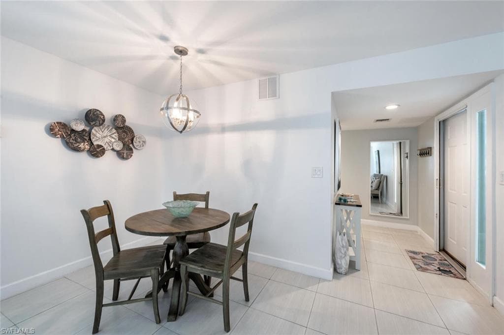 216 Bob O Link Way 216a, Naples, FL 34105-15