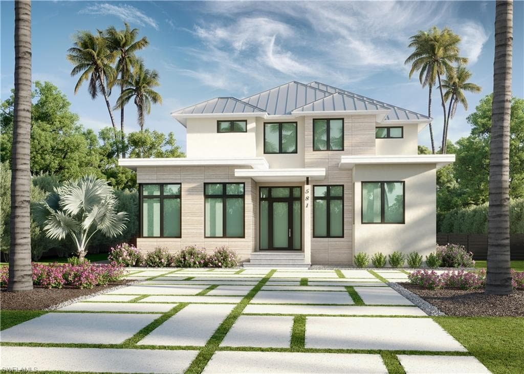 581 14th Ave S, Naples, FL 34102-1