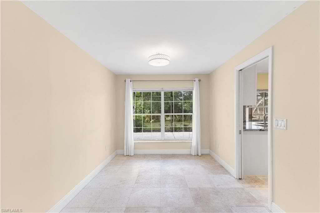 2521 Clipper Way, Naples, FL 34104-11