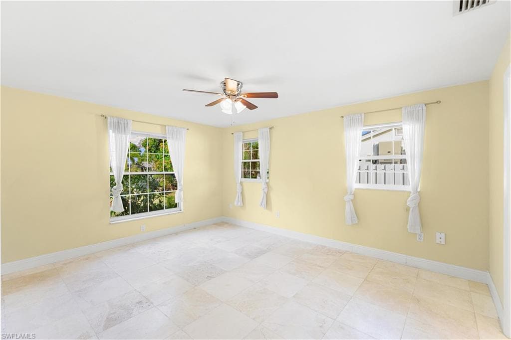 2521 Clipper Way, Naples, FL 34104-16