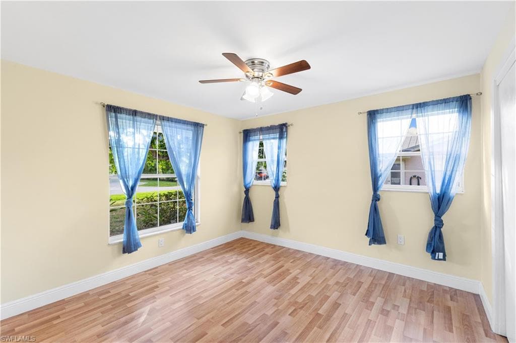 2521 Clipper Way, Naples, FL 34104-20