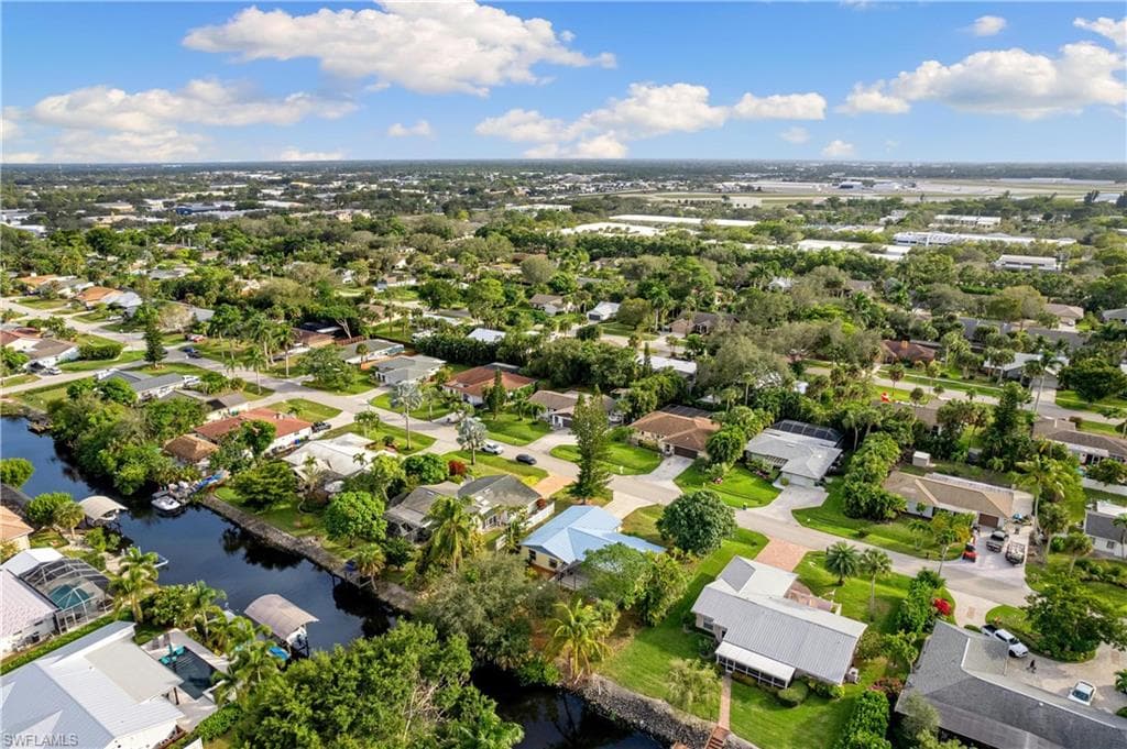 2521 Clipper Way, Naples, FL 34104-28