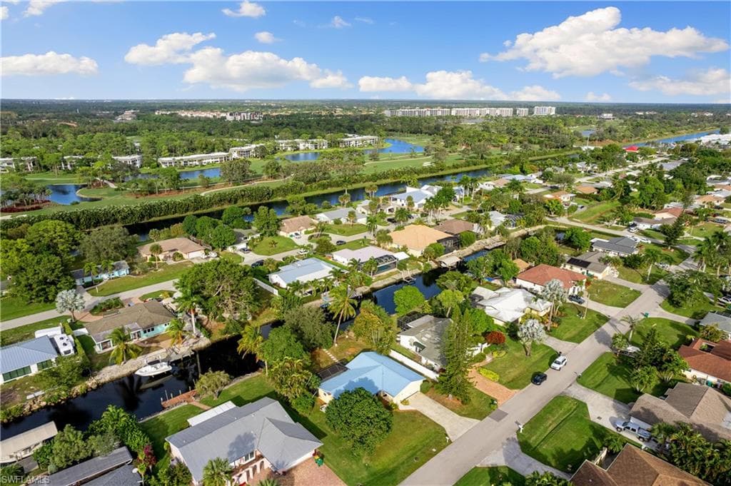 2521 Clipper Way, Naples, FL 34104-31